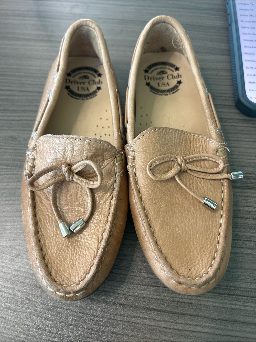 Driver Club USA Girls Size 13 Tan Leather Driving Loafers moccasin slip on flat